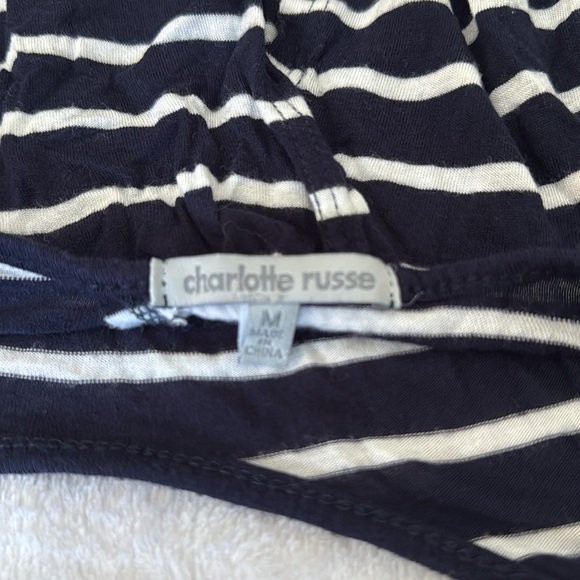 Cropped Top - Picture 3 of 3